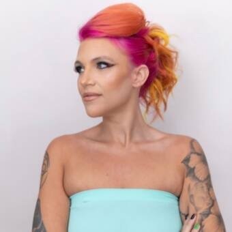 Caitlin Richards, vivid hair color specialist in Chatham Township, New Jersey